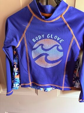 Hang Ten Body Glove, Kids Rash Guard Swim Top and swim trunks. Set of two.